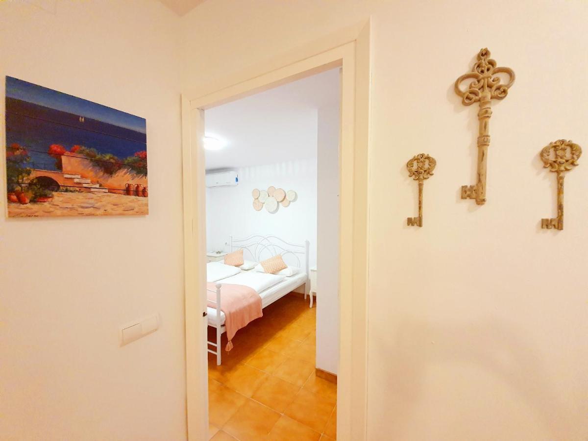 New Holiday House "Casa Mialina" With Private Pool, 300M To Beach Cambrils Exterior foto