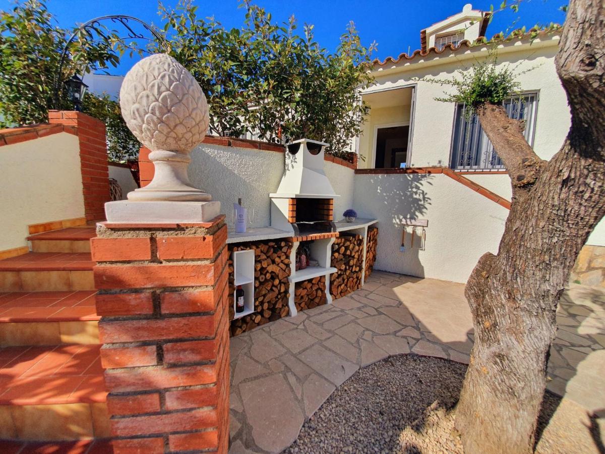 New Holiday House "Casa Mialina" With Private Pool, 300M To Beach Cambrils Exterior foto